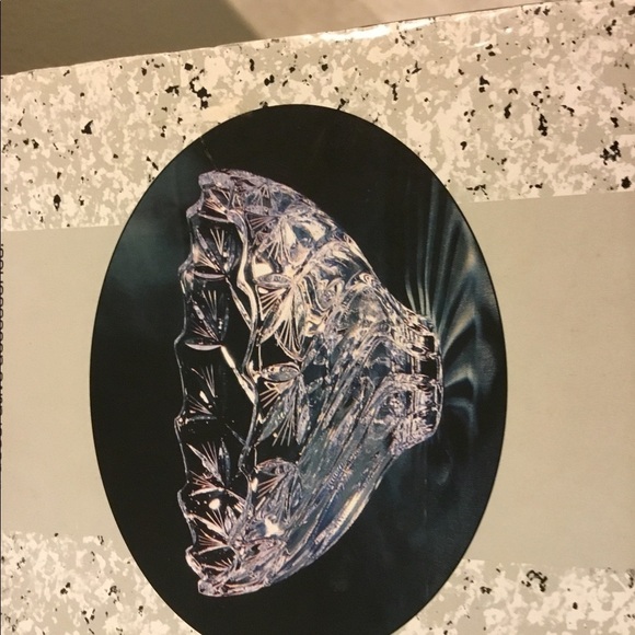 Belle FLEURE VINTAGE FRUIT BOWL - Picture 2 of 7